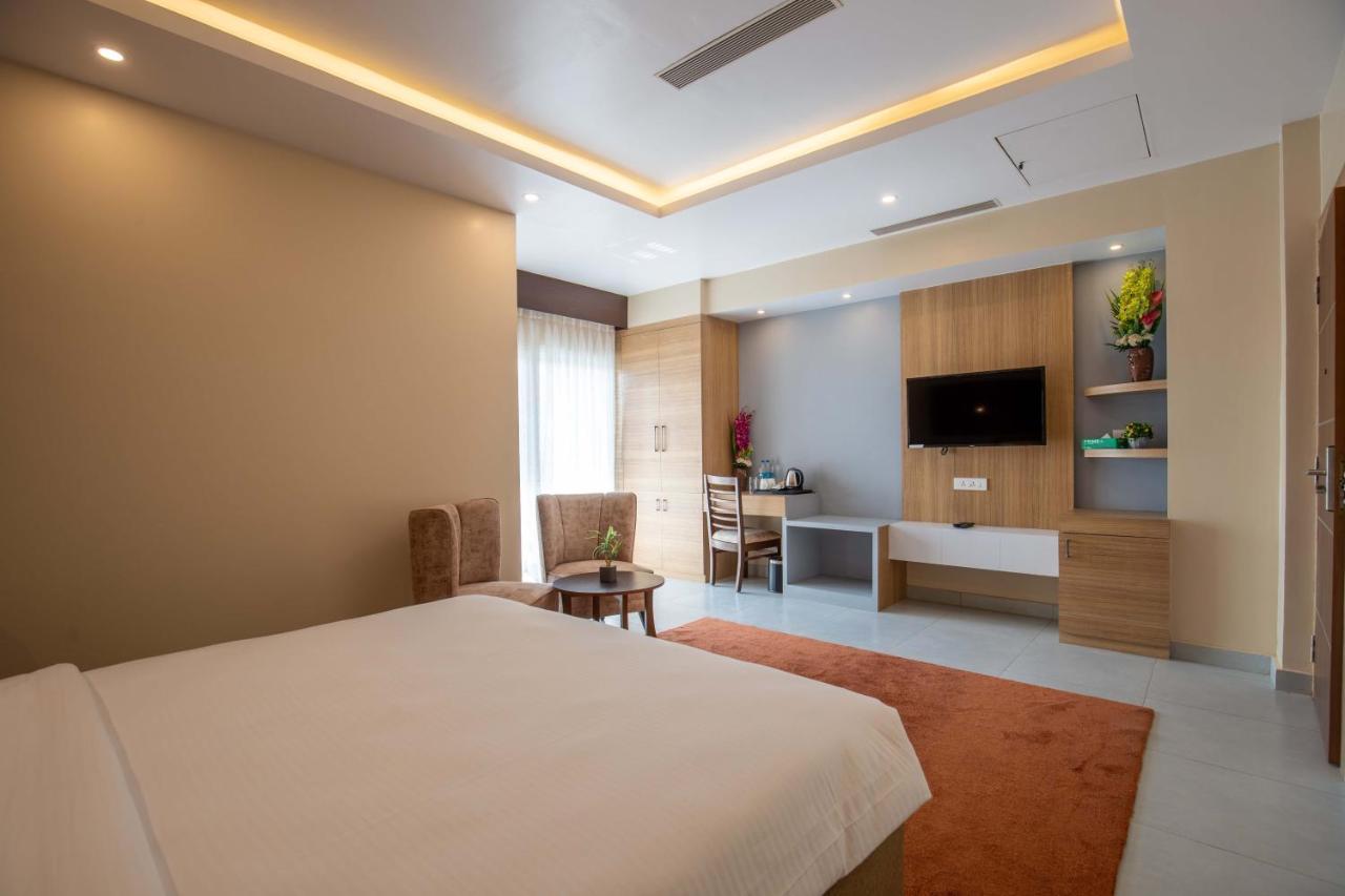 Hotel Palm International Butwal Esterno foto