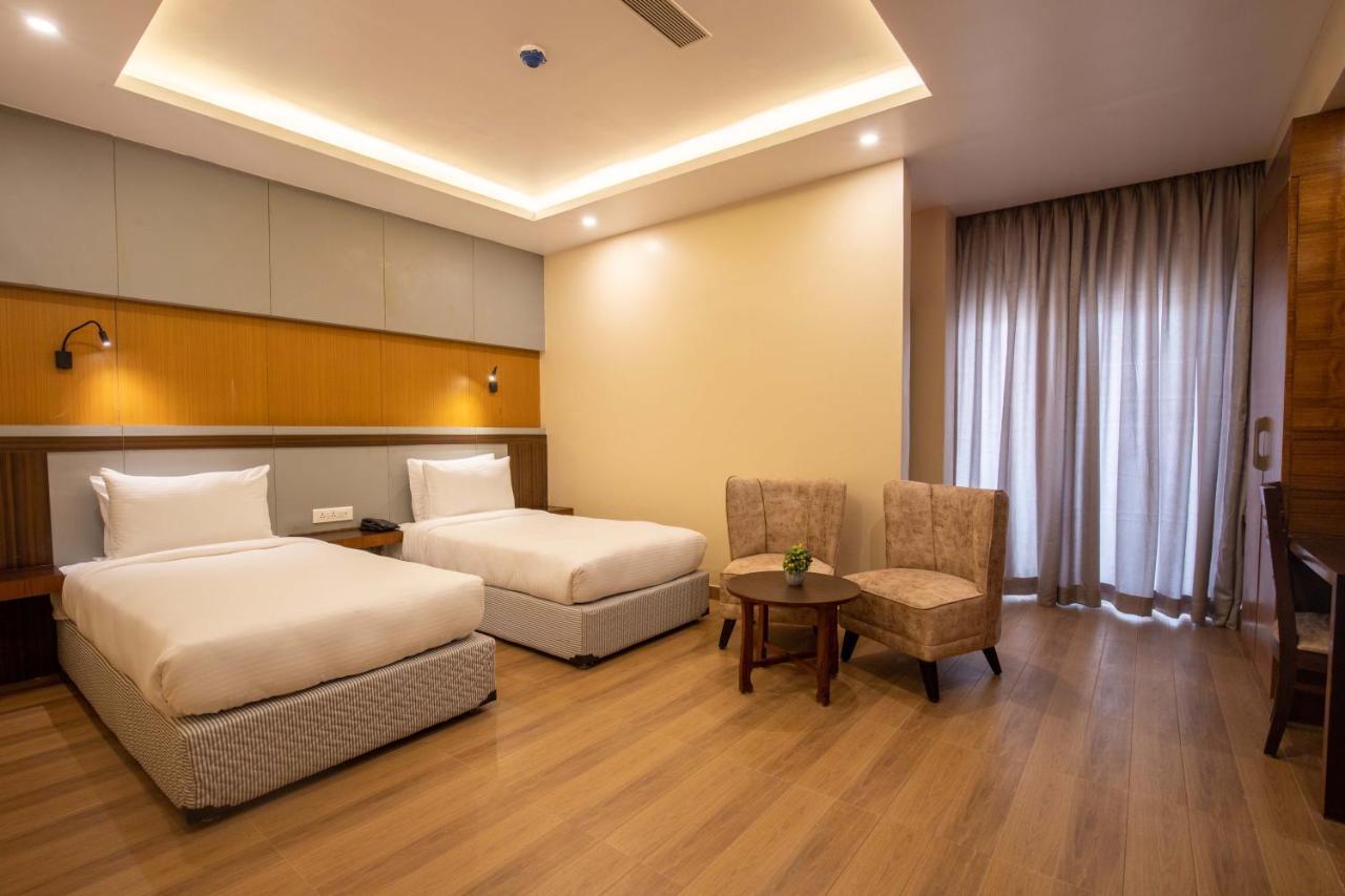 Hotel Palm International Butwal Esterno foto