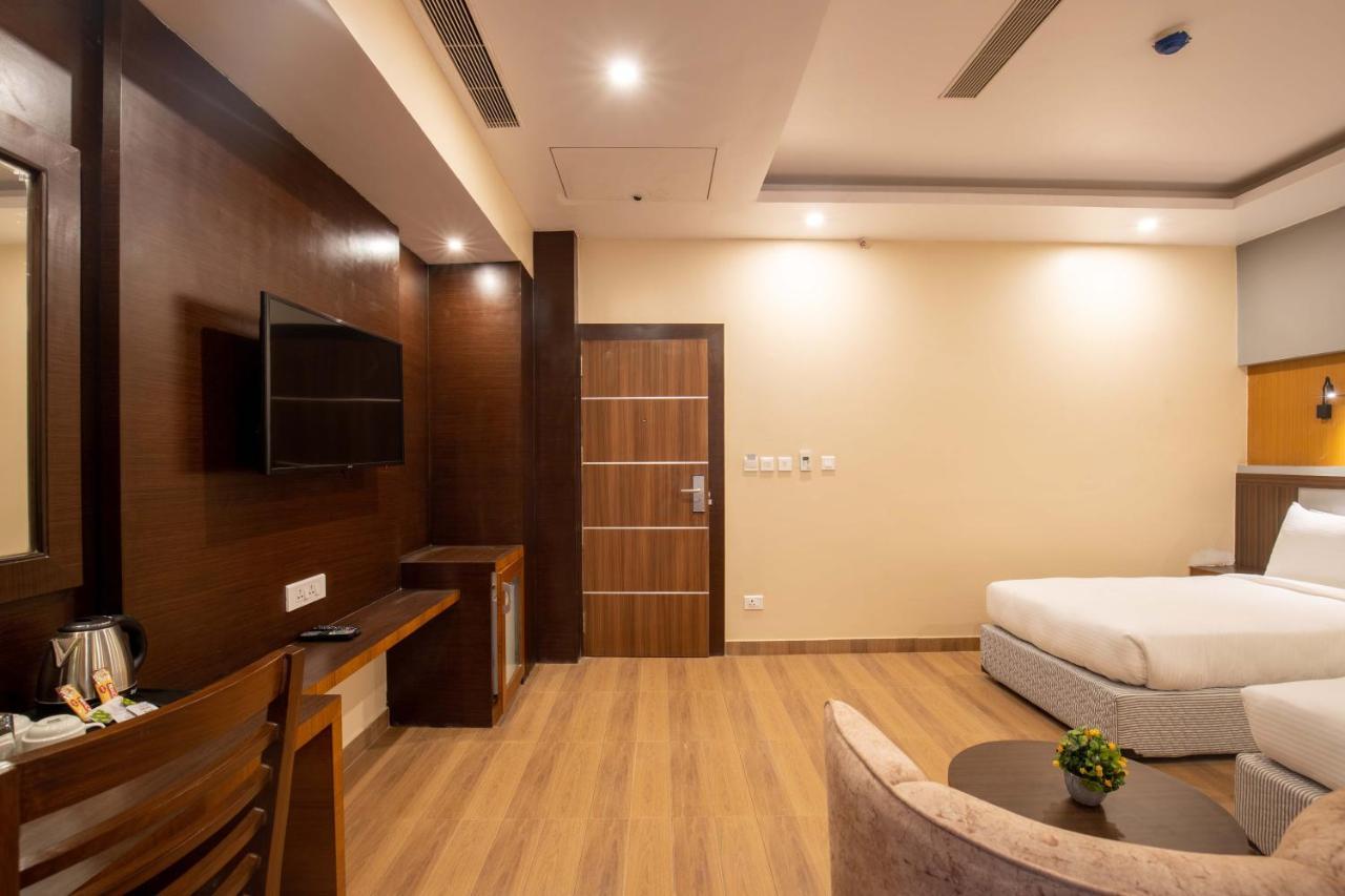 Hotel Palm International Butwal Esterno foto