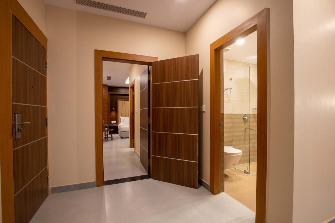 Hotel Palm International Butwal Esterno foto