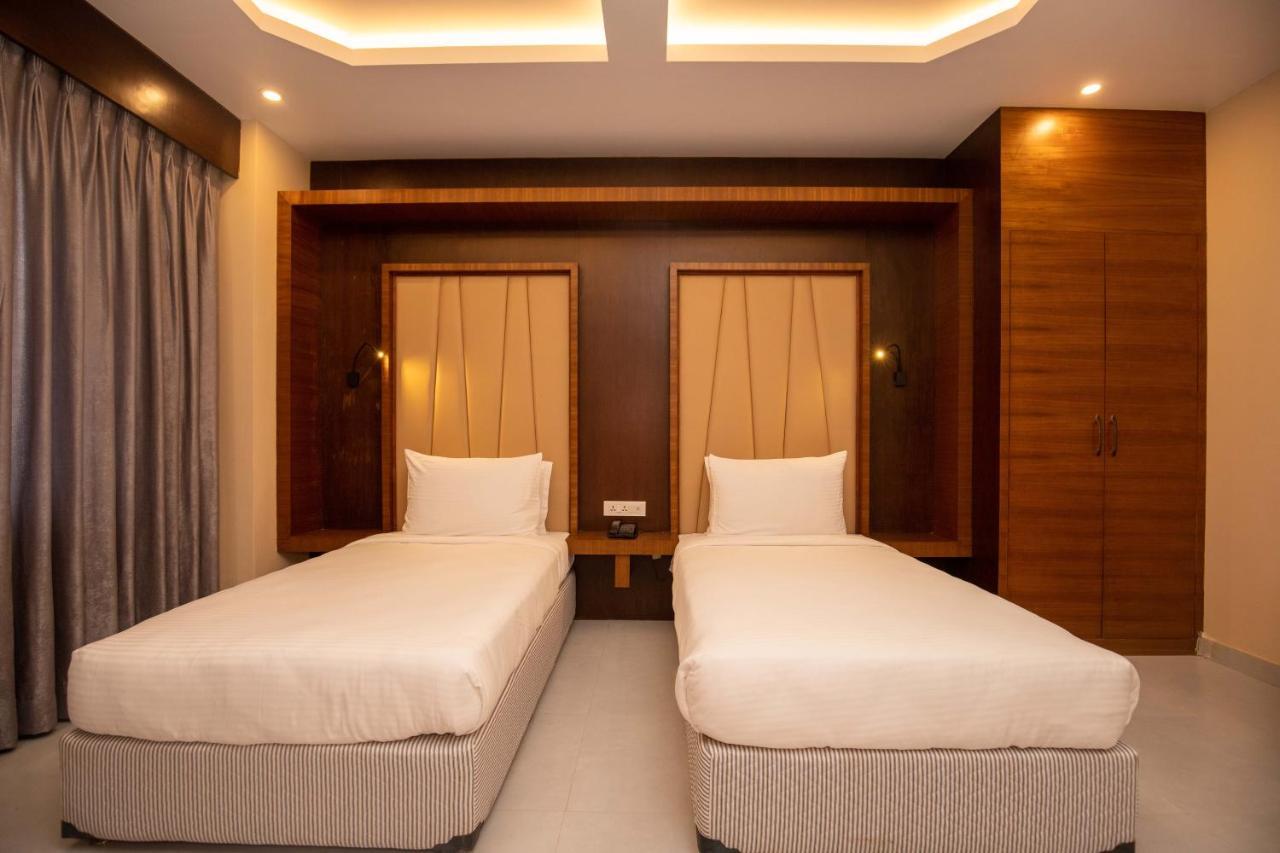 Hotel Palm International Butwal Esterno foto
