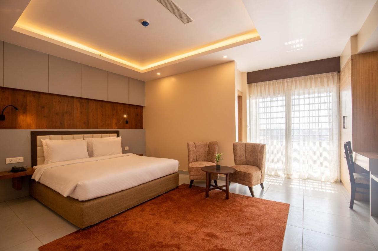 Hotel Palm International Butwal Esterno foto