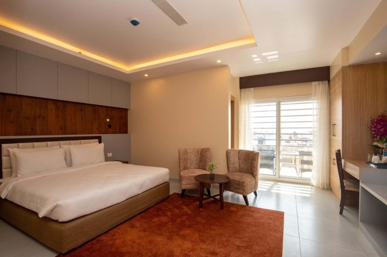Hotel Palm International Butwal Esterno foto